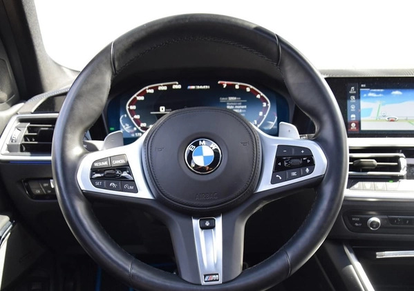 BMW Seria 3 cena 279900 przebieg: 32980, rok produkcji 2021 z Bardo małe 172